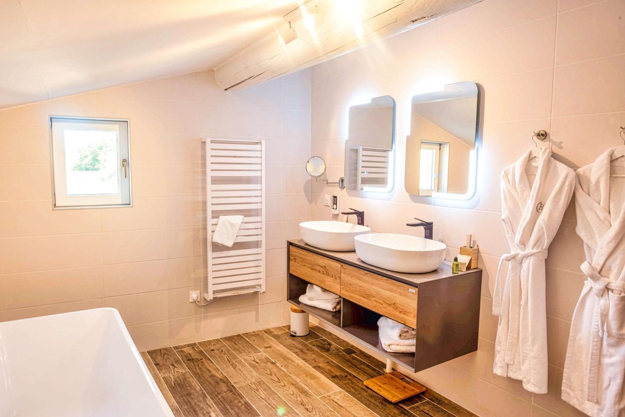 Domaine Ribiera, 5 Etoiles, & Golf - Forcalquier 5* Niozelles