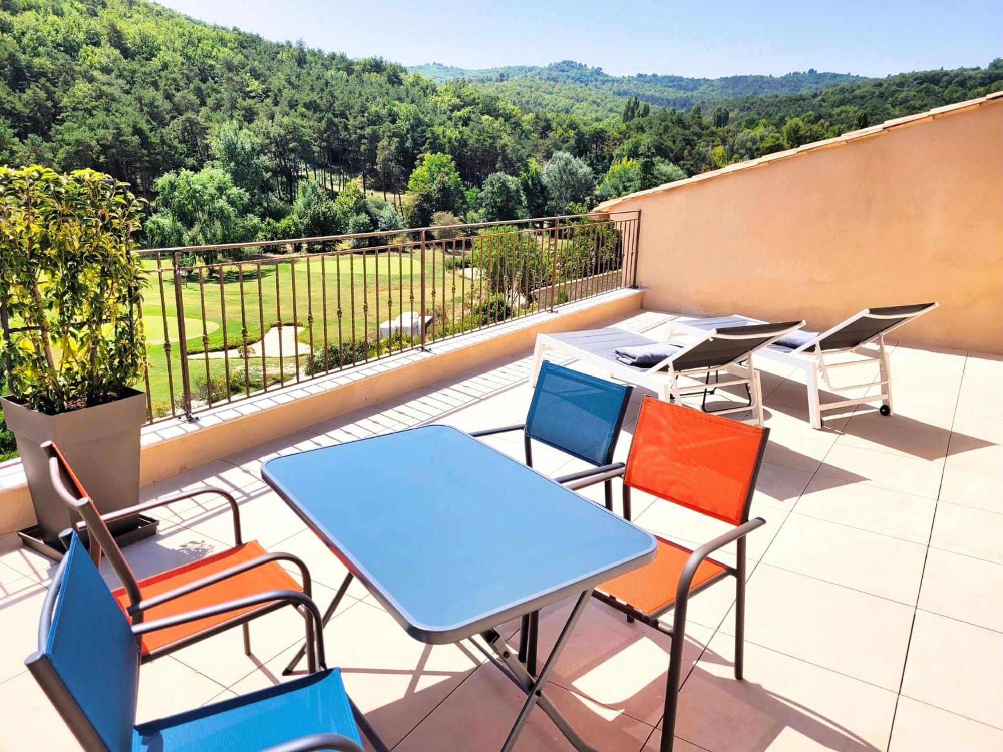 Domaine Ribiera, 5 Etoiles, & Golf - Forcalquier Hotel