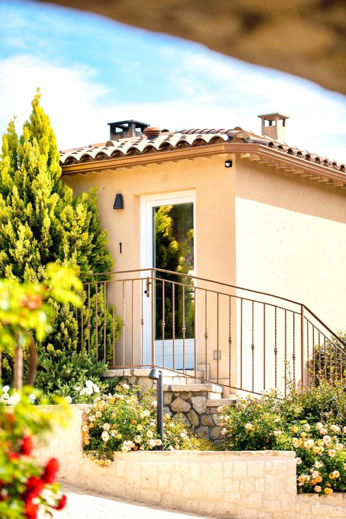 Domaine Ribiera, 5 Etoiles, & Golf - Forcalquier Hotel 5*